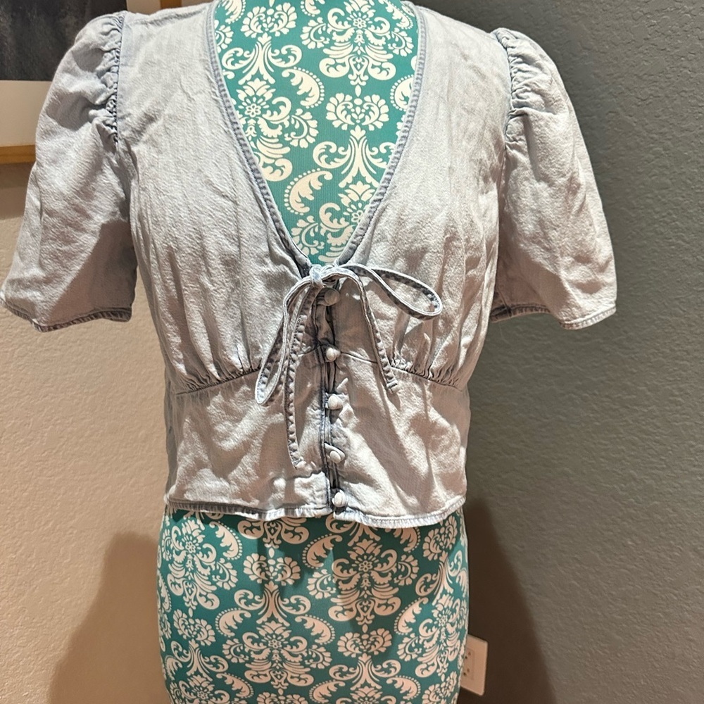 Levi's puff sleeve Blouse. Milkmaid, Stage Coach, country, western, horse girl